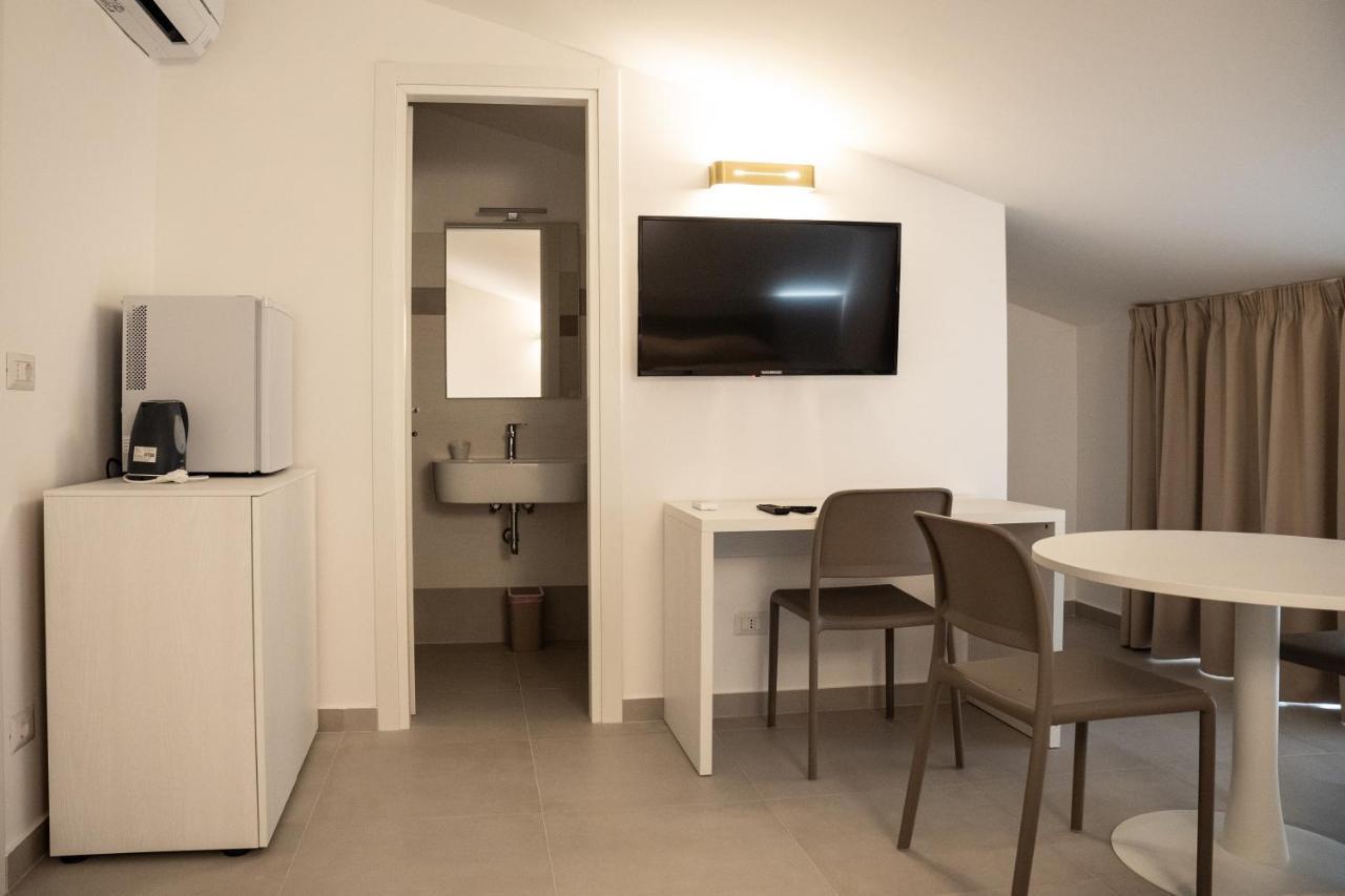 Il Colle Hotel Ferentino Luaran gambar